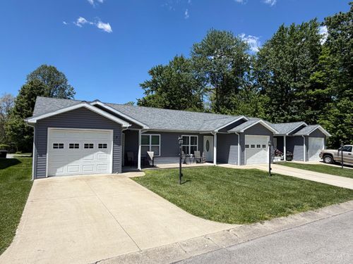 112 Taylor Ct, Hillsboro, OH, 45133-1240 | Card Image