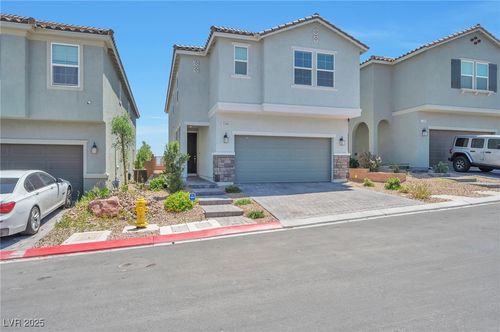 5398 Robinera Ct, Las Vegas, NV, 89166-8077 | Card Image