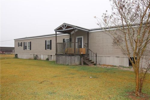 2113 Highway 1183, Simmesport, LA, 71369-2414 | Card Image