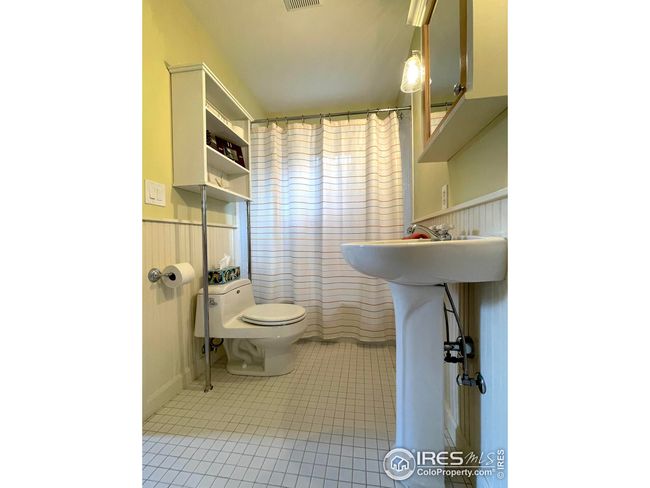 2204 Pine St, House other with 3 bedrooms, 2 bathrooms and null parking in Boulder CO | Image 8