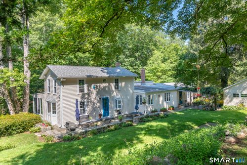 33 Little City Rd, Higganum, CT, 06441-4389 | Card Image