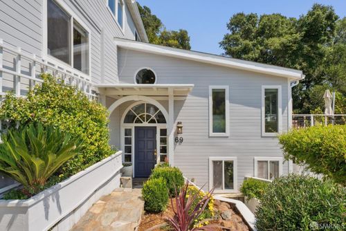 69 La Espiral, Orinda, CA, 94563-1852 | Card Image