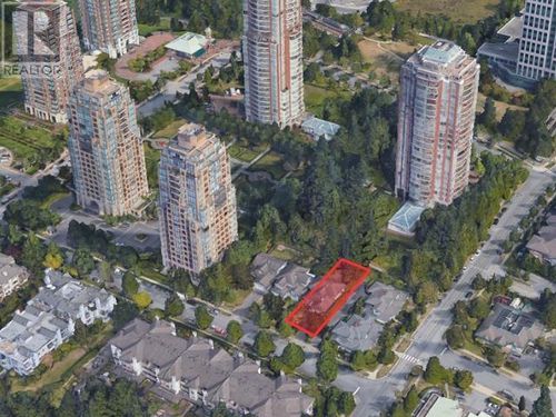 7478 Sandborne Ave, Burnaby, BC, V3N5A9 | Card Image