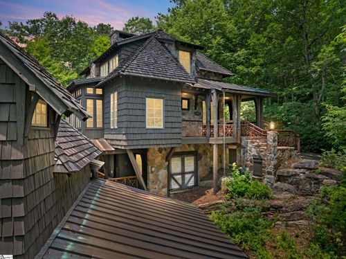 130 Columbine Way, Cleveland, SC, 29635-9586 | Card Image