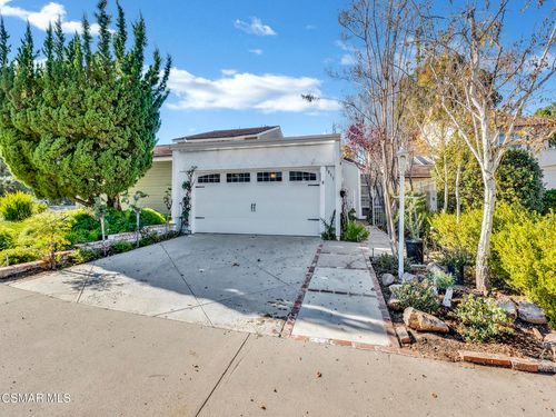 3811 Lake Harbor Ln, Westlake Village, CA, 91361-3612 | Card Image