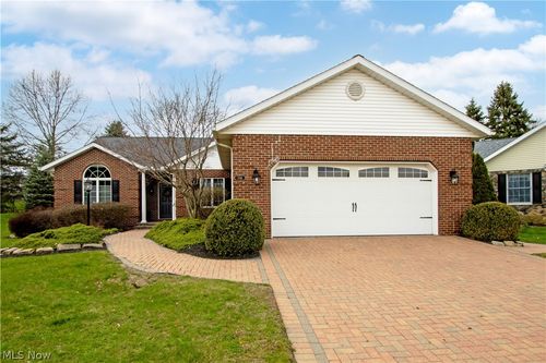 734 Danberry Dr, Wooster, OH, 44691-5218 | Card Image