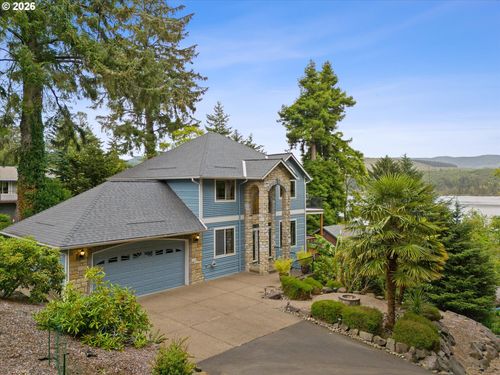 1280 Ne Regatta St, Lincoln City, OR, 97367-3601 | Card Image