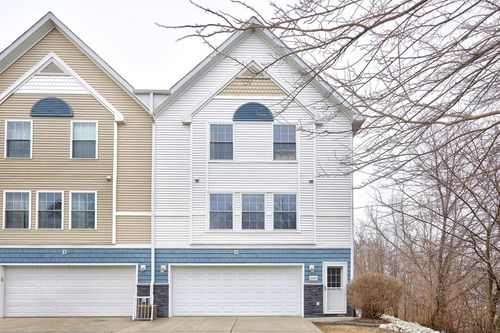 1143 Se Village View Lane, Ankeny, IA, 50021 | Card Image