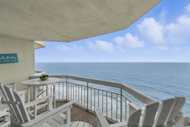 Balcony with a water view | Image 37
