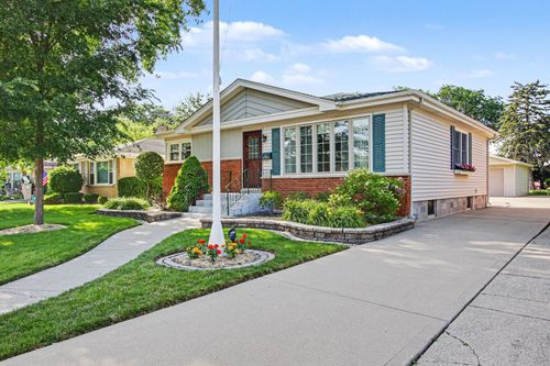 510 E 164th Pl, South Holland, IL, 60473-2207 | Card Image