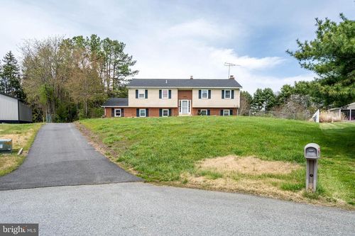 14 White Oak Dr, MIDDLETOWN, DE, 19709-9570 | Card Image