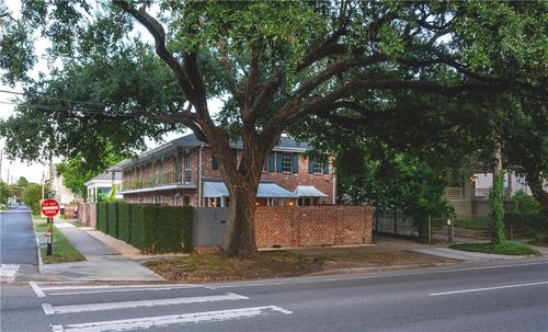 --4380 Lasalle Street, New Orleans, LA, 70115 | Card Image