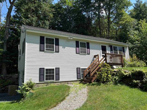 6 Kelley St, Newbury, NH, 03255-6131 | Card Image