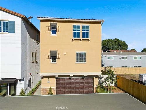11427 Wildflower Ln, El Monte, CA, 91731-2784 | Card Image