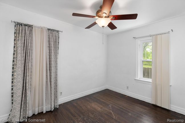 6110 Yorkshire Rd, Home with 0 bedrooms, 3 bathrooms and 2 parking in Detroit MI | Image 13