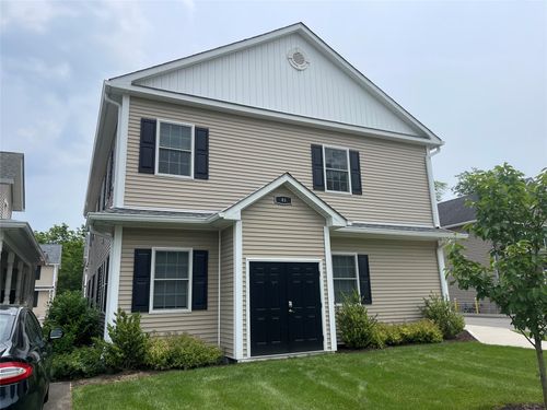 49 Park Ave, Amityville, NY, 11701 | Card Image