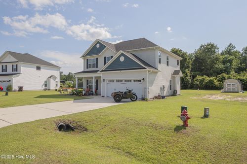 307 Lonesome Dove Court, Maysville, NC, 28555 | Card Image