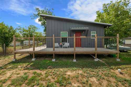 602 Persimmon St, Lockhart, TX, 78644-3140 | Card Image