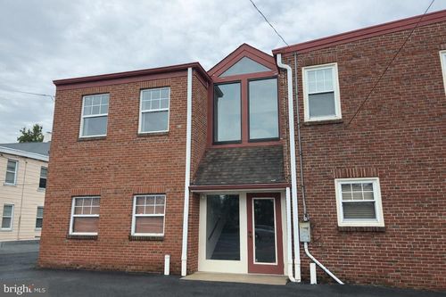 b-45 E High St, POTTSTOWN, PA, 19464-5426 | Card Image