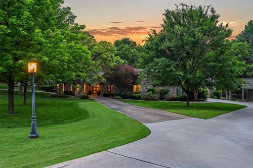 3409 Carriage Way, Edmond, OK, 73013-8048 | Card Image