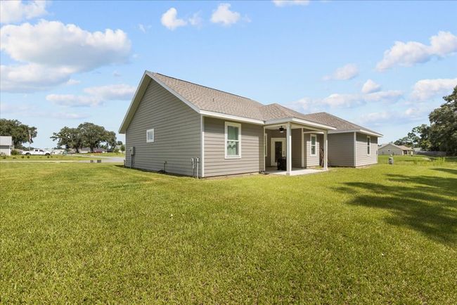 173 Sw 24 Th Ave, House other with 3 bedrooms, 2 bathrooms and 2 parking in Trenton FL | Image 39