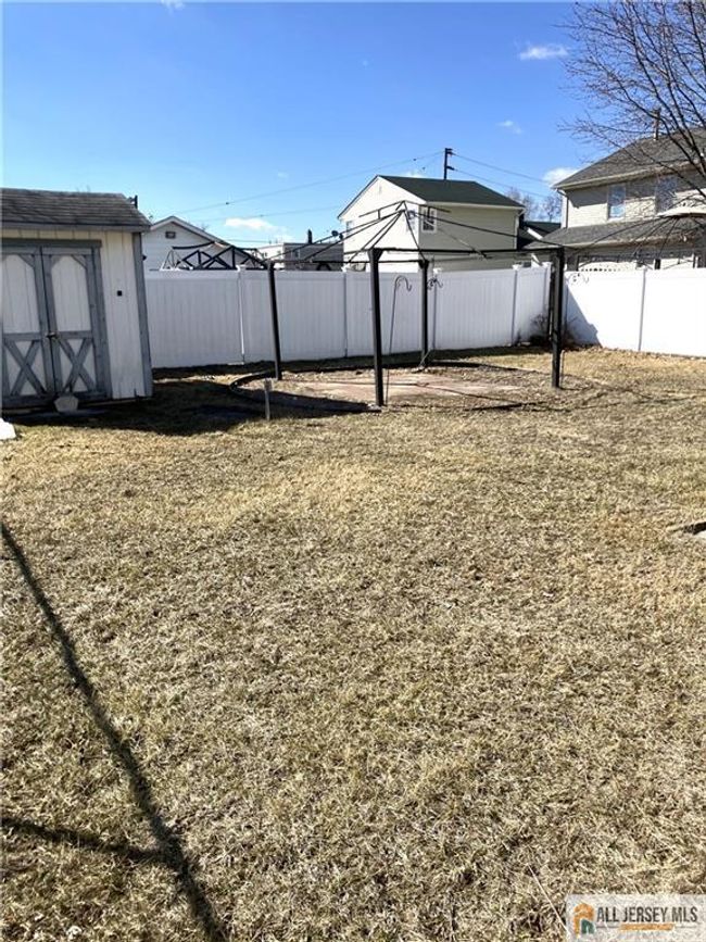 116 7 Th St, House other with 3 bedrooms, 2 bathrooms and null parking in Port Reading NJ | Image 17