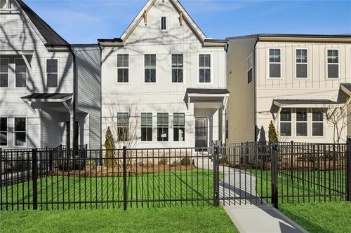 787 Auguste Ave, Scottdale, GA, 30079-3401 | Card Image