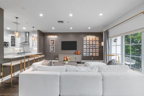 apt-11-1950 Presidential Way, West Palm Beach, FL, 33401-1503 | Card Image