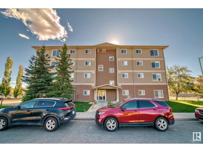 307 - 8117 114 Ave Nw, Condo with 2 bedrooms, 1 bathrooms and null parking in Edmonton AB | Image 1