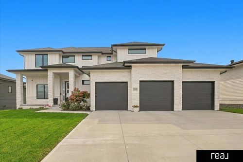 21103 Atwood Ave, Elkhorn, NE, 68022-3476 | Card Image