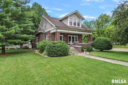 330 W Loud St, Virden, IL, 62690-1638 | Card Image