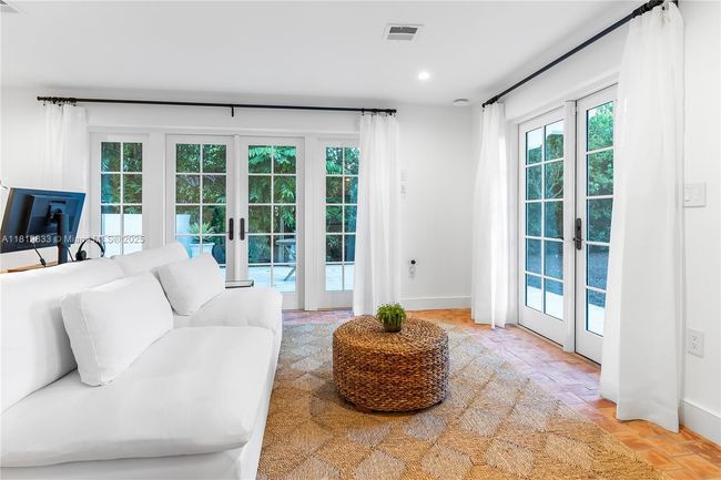 1225 N Greenway Dr, House other with 5 bedrooms, 5 bathrooms and null parking in Coral Gables FL | Image 60