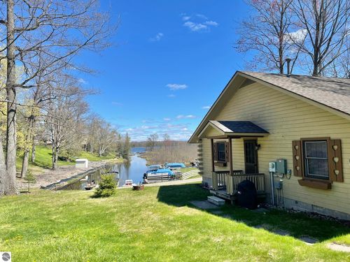 4874 Channel Drive, Lupton, MI, 48635 | Card Image