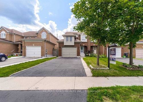 94 Bighorn Crescent, Brampton, ON, L6R1G7 | Card Image