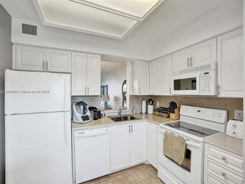 apt-407-7431 Nw 1st St, Margate, FL, 33063-7533 | Card Image