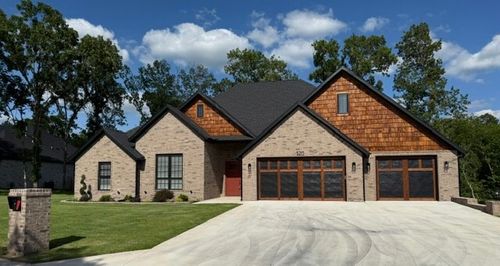 5213 Joe Ln, Rogers, AR, 72756-9313 | Card Image