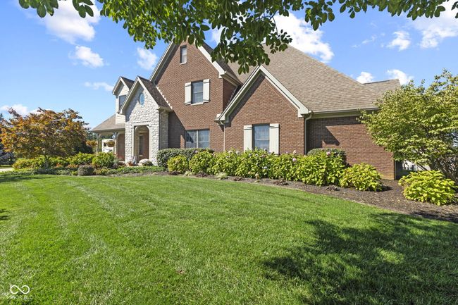 1675 Devonshire Dr, House other with 5 bedrooms, 5 bathrooms and null parking in Seymour IN | Image 28