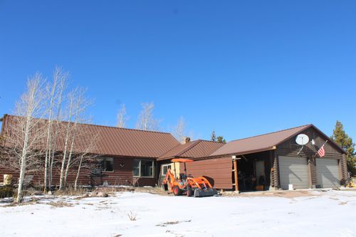 70 Blue Heron Way, Robertson, WY, 82944-5001 | Card Image