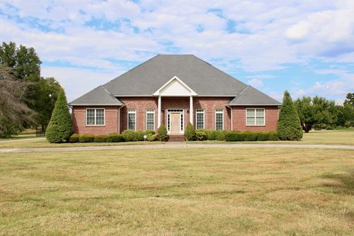 4647 Sango Rd, Clarksville, TN, 37043-7209 | Card Image