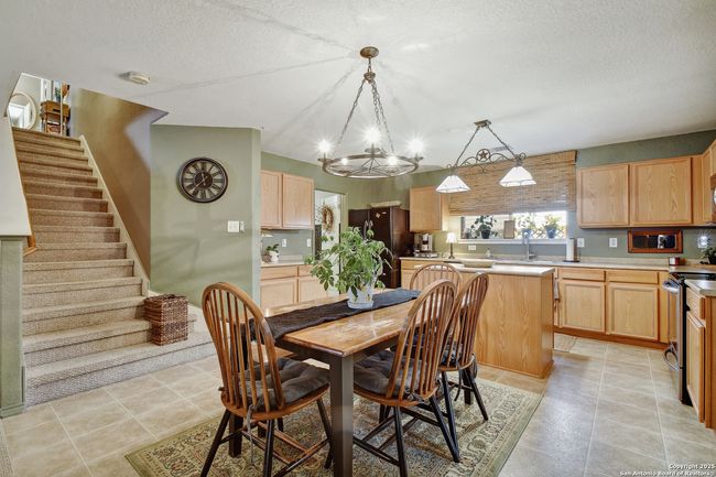 181 Foxglove Pass, House other with 6 bedrooms, 3 bathrooms and null parking in Cibolo TX | Image 7