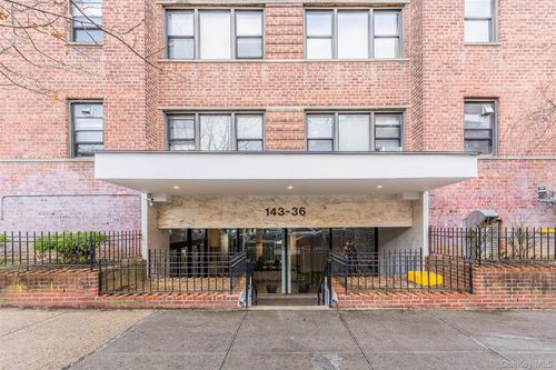 apt-1h-143-36 Barclay Ave, Flushing, NY, 11355-6916 | Card Image