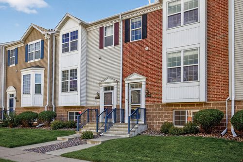 15705 Fremont Way, Apple Valley, MN, 55124-6531 | Card Image
