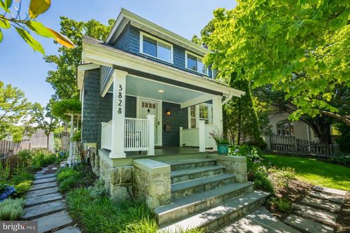 3828 Livingston St Nw, WASHINGTON, DC, 20015-2803 | Card Image