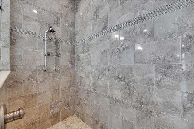 Master Bath | Image 34