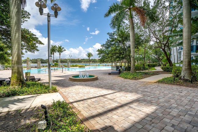 APT-1603N - 2641 N Flamingo Rd, Condo with 2 bedrooms, 2 bathrooms and null parking in Sunrise FL | Image 30