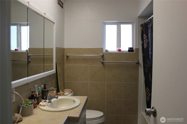 418 Sw Canyon Loop, House other with 4 bedrooms, 2 bathrooms and 3 parking in Winlock WA | Image 8