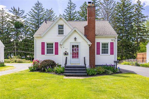 367 Walzer Rd, Irondequoit, NY, 14622-2511 | Card Image