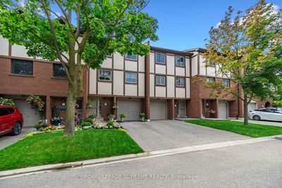 4 - 1764 Rathburn Rd E, Condo with 3 bedrooms, 3 bathrooms and 2 parking in Mississauga ON | Image 1