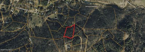 1 Ketoma Pass, Sugar Grove, NC, 28679 | Card Image