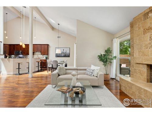 4924 Clubhouse Ct, Boulder, CO, 80301-3727 | Card Image